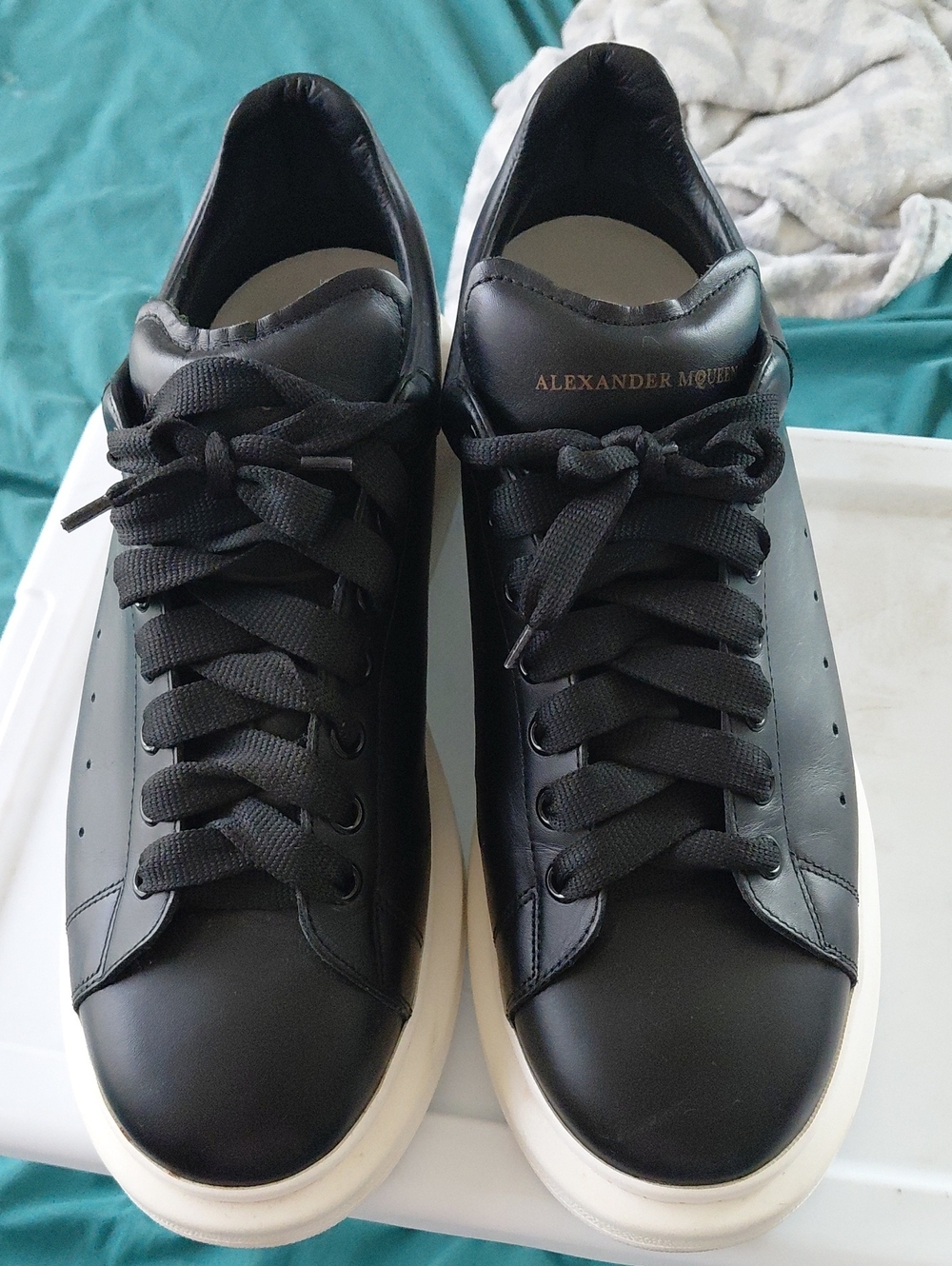 Alexander McQueen Black Leather Low-Top Sneakers with White Sole